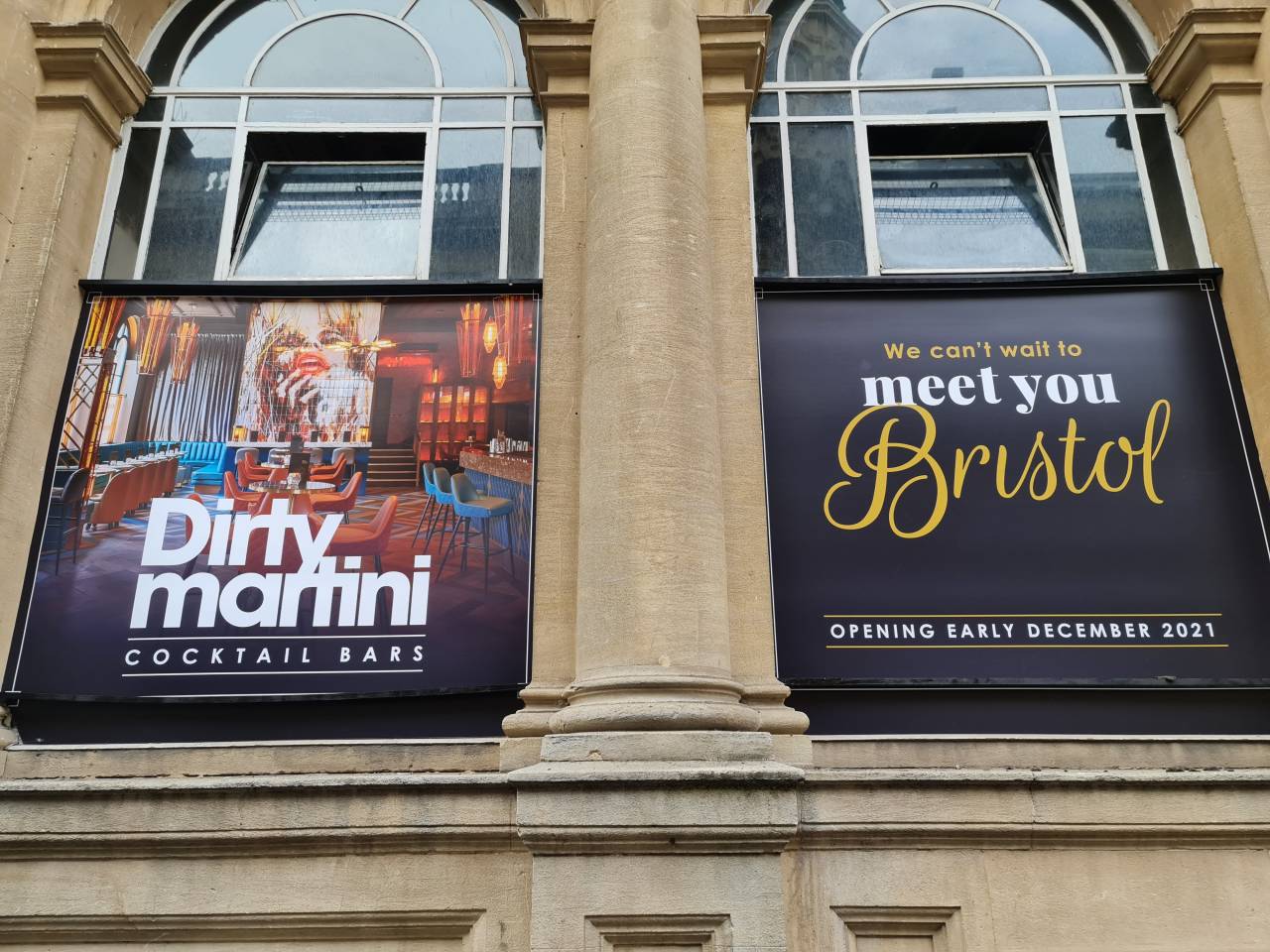 Dirty Martini, Bristol